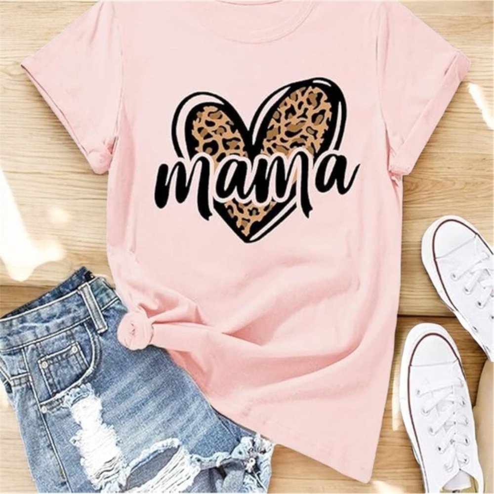 Pink βMamaβ Leopard Heart Graphic Tee β Cute Casual Mom Shirt, Size Small